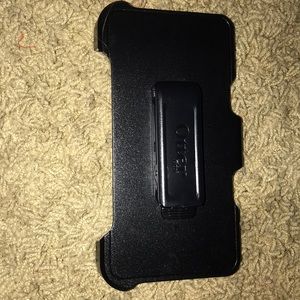 Otter box clip